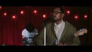The Red Pears - House of Mirrors (Official Music Video)