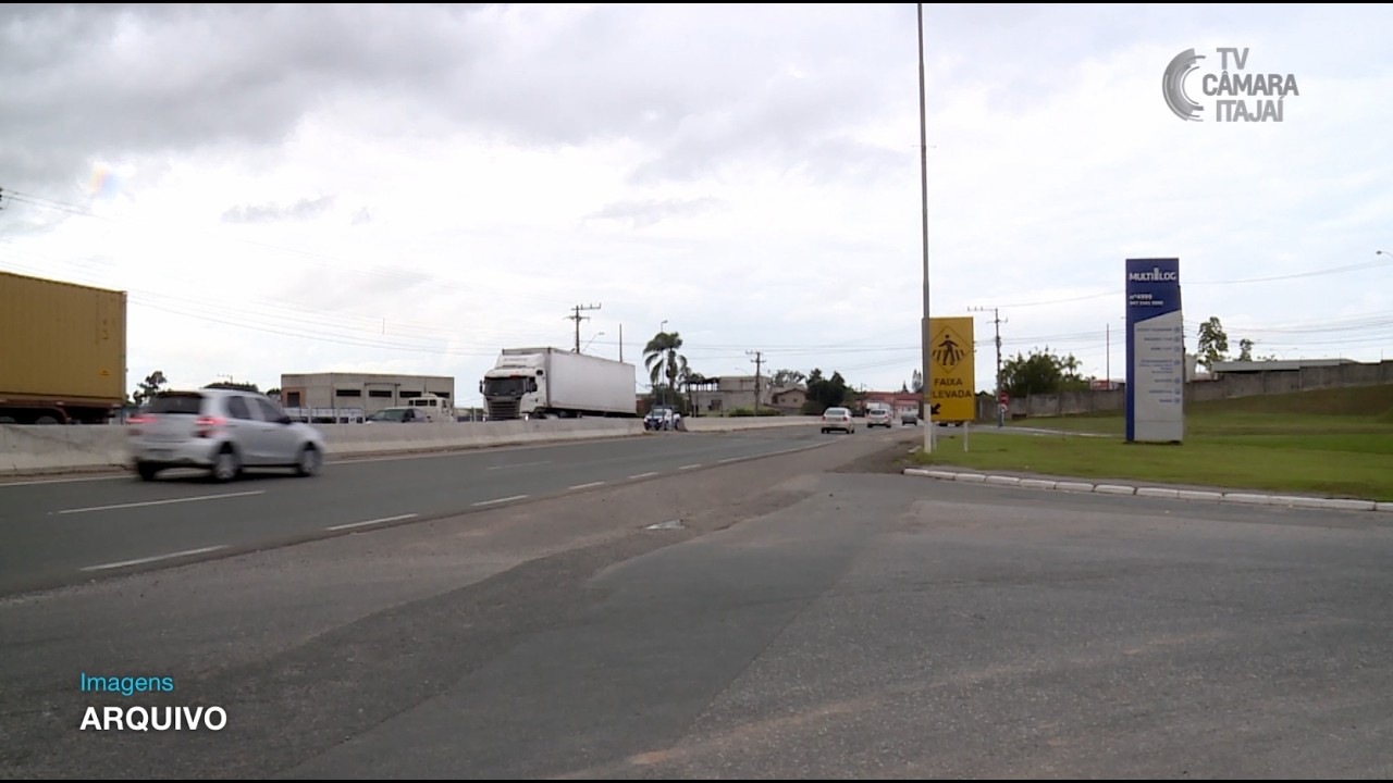 Câmara aprova questionamentos sobre limite de 100 km/h na Rodovia Antônio Heil