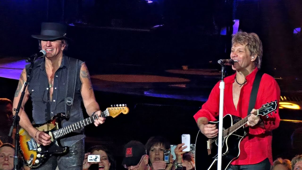 Bon Jovi | Live at Philips Arena | Atlanta 2013 - YouTube