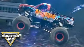 Barbarian Freestyle | Monster Jam World Finals XV | Monster Jam screenshot 4