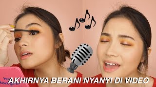 NYANYI SAMBIL MAKEUP-AN! @stephaniewose