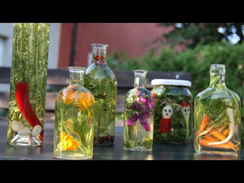 Video: 4 způsoby, jak vyrobit přírodní bylinný olej
