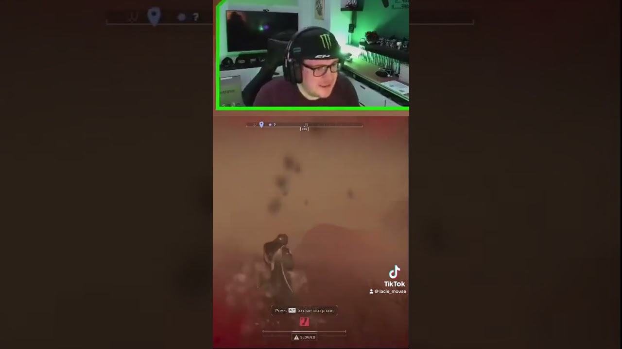 The bush doesn’t protect me?! #helldivers2 #gameplay #twitch #funny