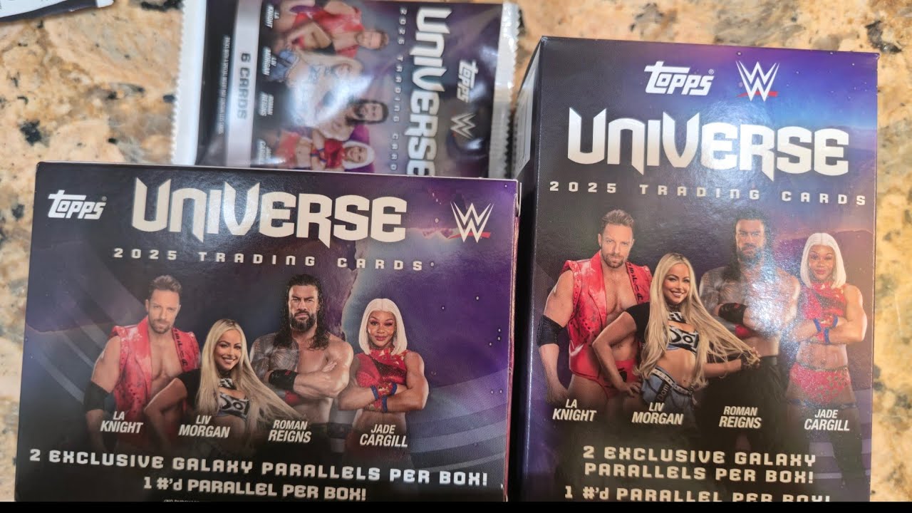 Opening Topps WWE Universe 2025 boxes 