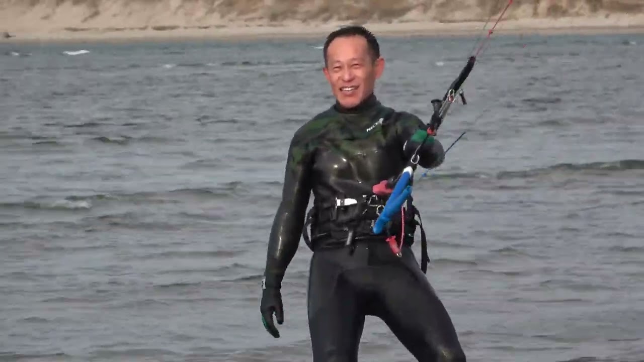 鹿児島カイトサーフィン 20221230 - YouTube