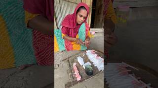 বাংলাদেশের এই গ্রামের সব মহিলারা বিড়ি তৈরি করে