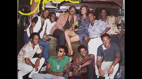 Typical - An Ba An Ba ( ZOUK RETRO ) 1987