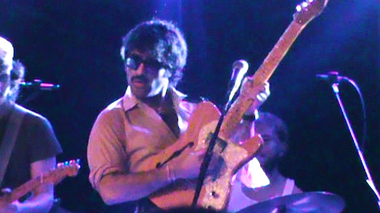 54 Ultra - I'm Hooked (Official Visualizer)