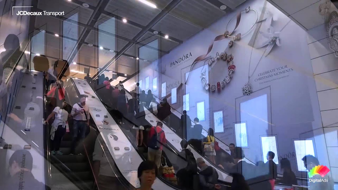 JCDecaux Transport (Hong Kong): Pandora DEC at MTR Central Station