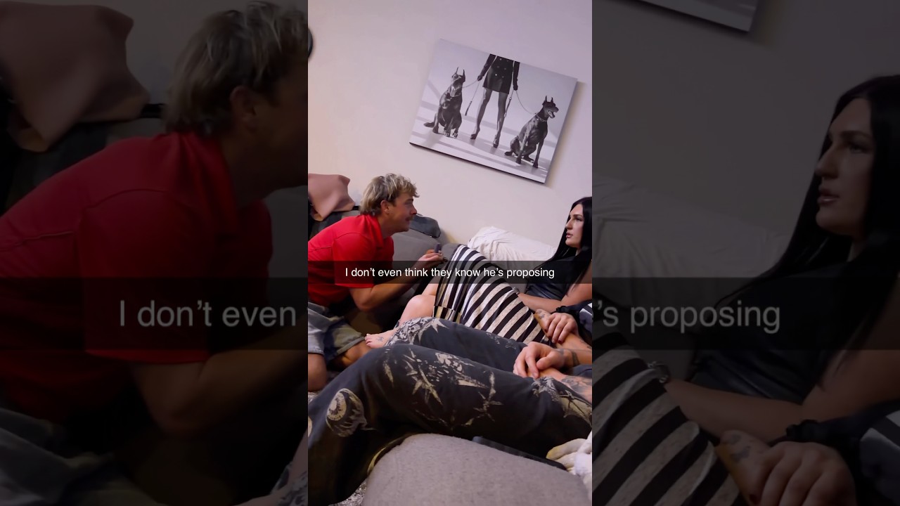 They don't know he's proposing 😭￼