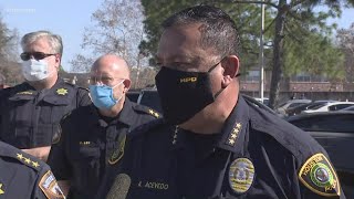Breaking: HPD Chief Art Acevedo gives update on  officer-involved shooting