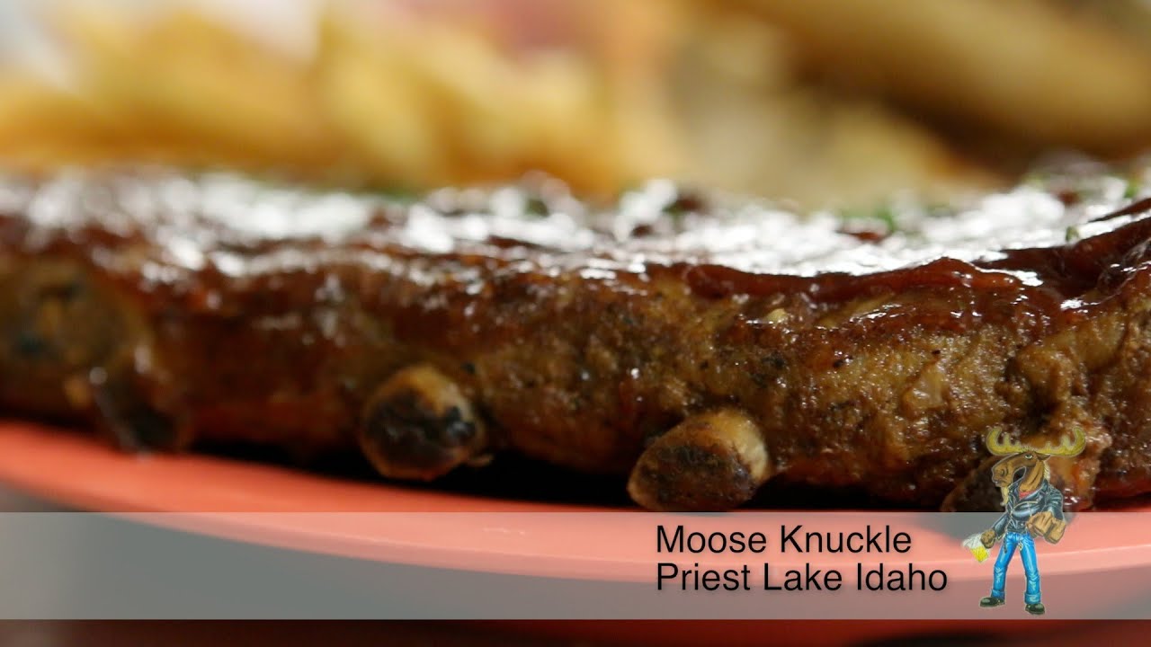 Moose Knuckle BBQ Burgers and Brews - YouTube