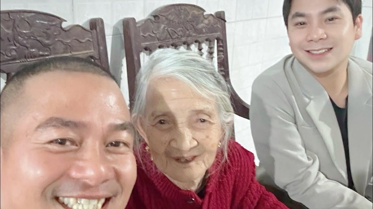 Linh Philips Thông Báo Thời Gian Các Anh Em Quay Lại Angola Sau Khi Về Việt Nam Ăn Tết 