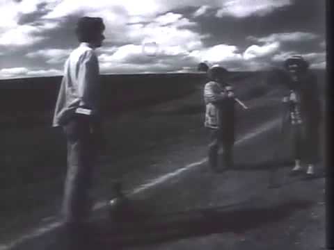 ნაწყვეტი კინოფილმიდან მე ბებია ილიკო და ილარიონი_cut_part2.avi