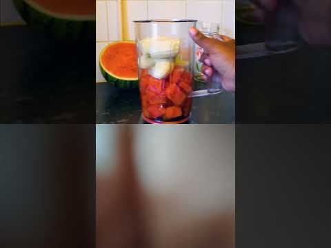 عصير البطيخ والموز