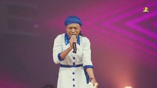 VICKY PRAISE LIVE AT THE YOUTH FIRE NIGHT