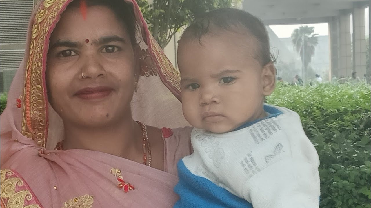 Ravita Chauhan लाइव है!