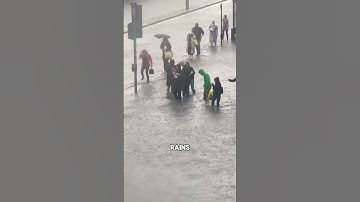 Why do British people never use umbrellas when it rains?🤔🤔#shorts #viralvideo #uk