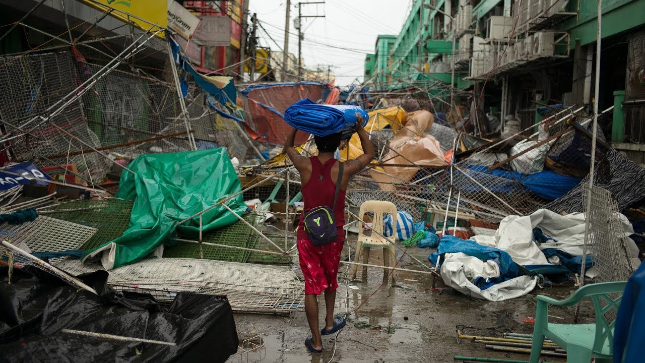 At least 25 dead, 5 missing as super typhoon slams Philippines