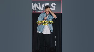 Women be signing 🛍️🤟🤣 | Gianmarco Soresi | Stand Up Comedy #signlanguage