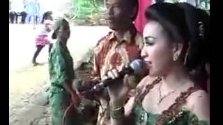 Download Roro Jonggrang Jaipongan Video MP3 Roro Jonggrang Jaipongan
