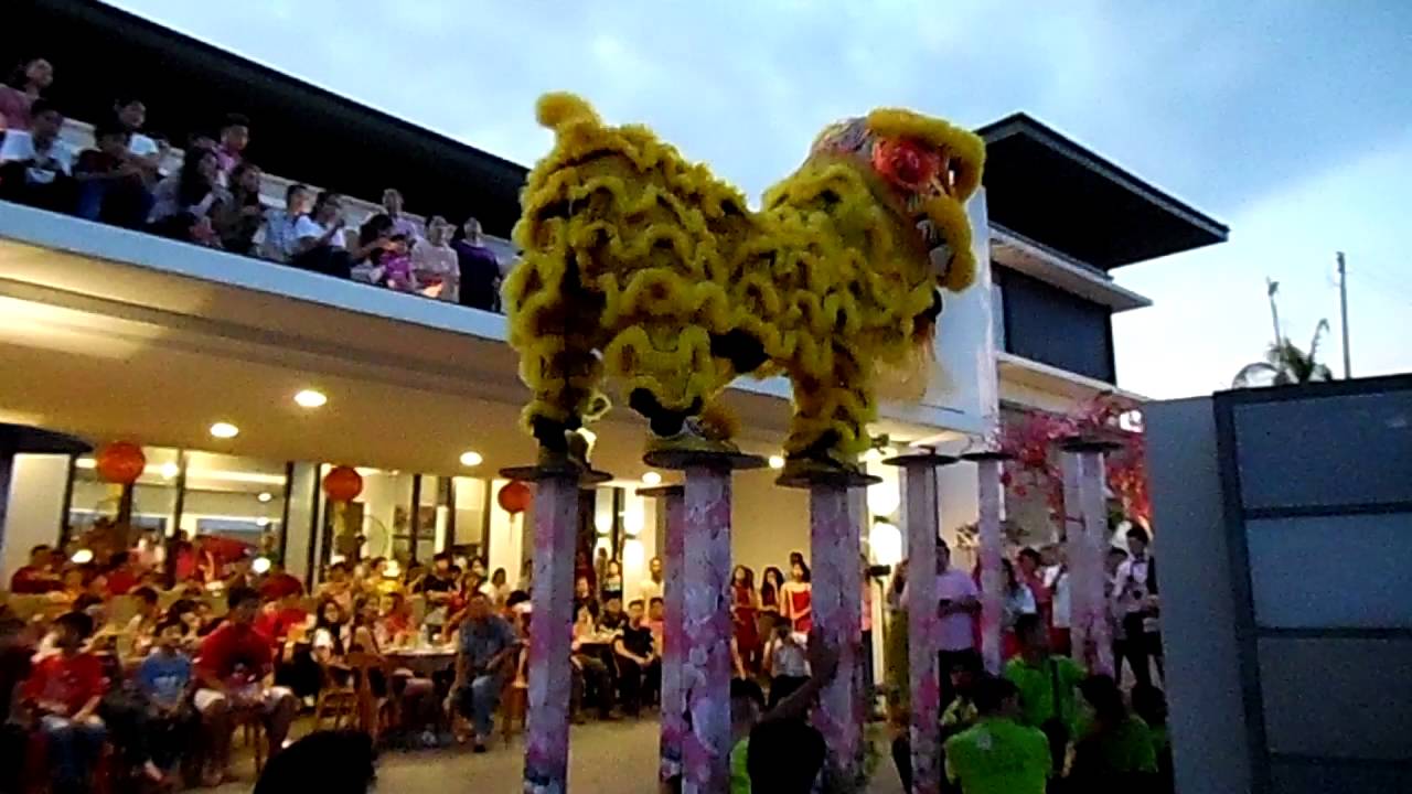 YickNamLionDance TEAM B- LUYANG