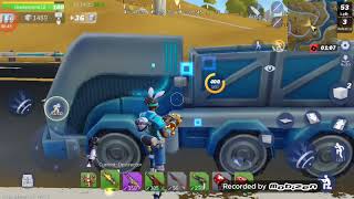 Gameplay on creative Destruction