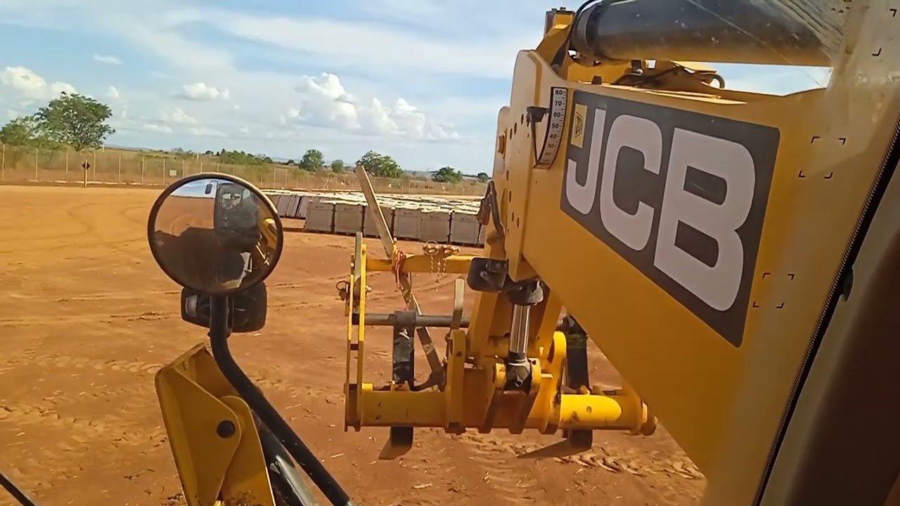 manipulador telescópico jcb 540-170  . operador de máquinas como operar máquinas.