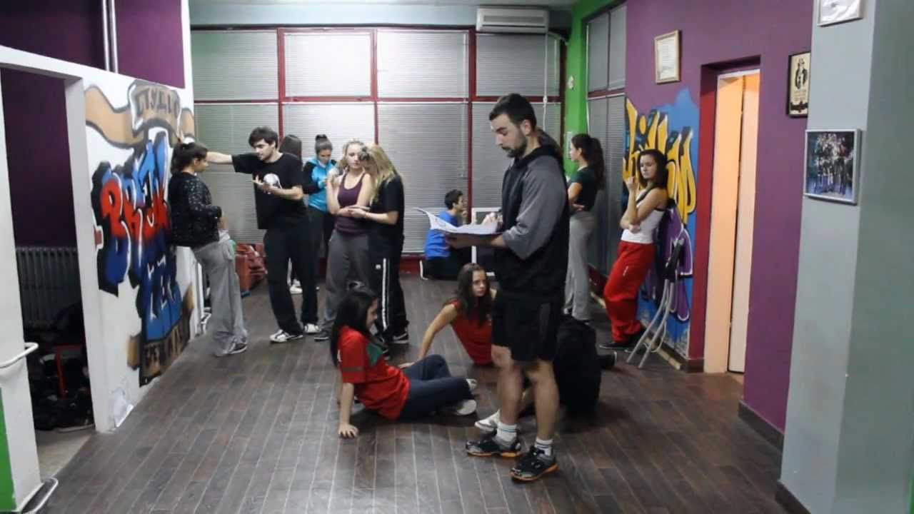 The Harlem Shake - Macedonian Way breaking free