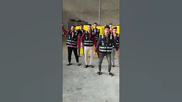 اسامه الصغير عنده اورج بيعمل كدا هووو 