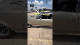Breaking News 500 horsepower #pontiac bonneville pulls up in #okc #car #carmeet #carshow