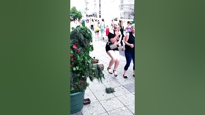 Everyone got Scared! Insane Screams! Bushman Prank!