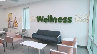 Walmart shutting down health centers