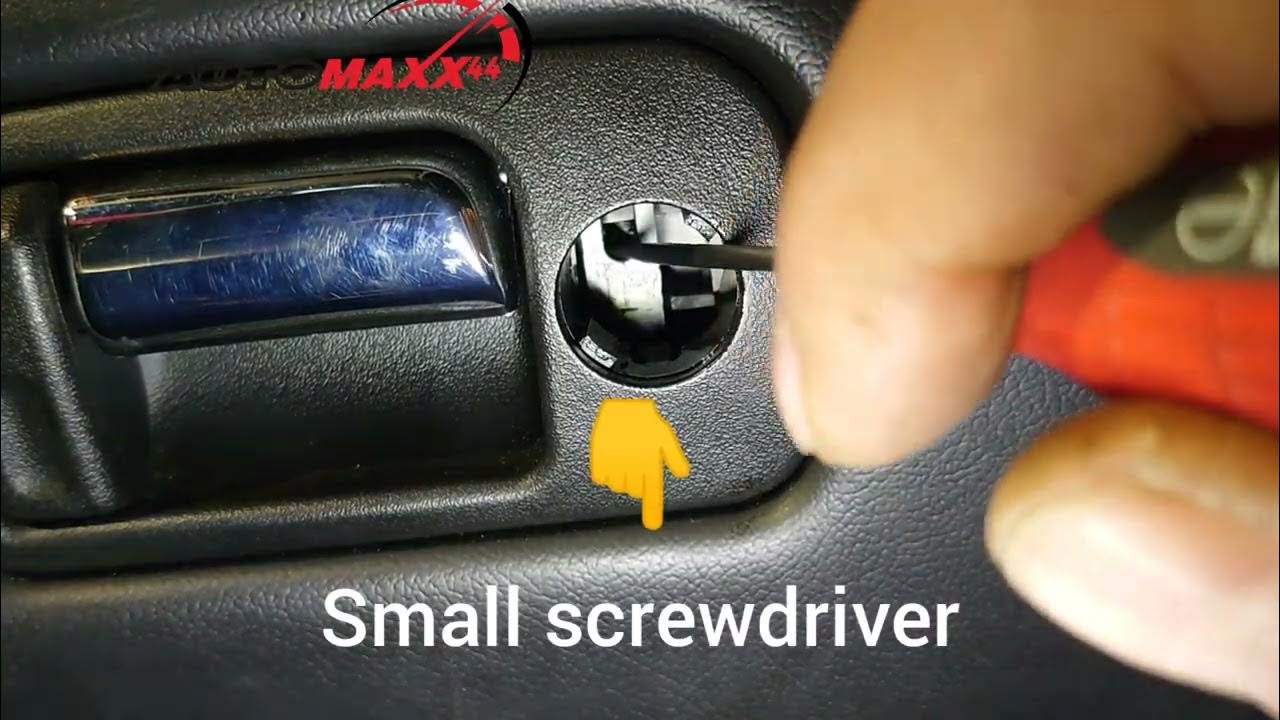 Jaguar X type glove box broken,Handschuhfach kaputt,vano portaoggetti