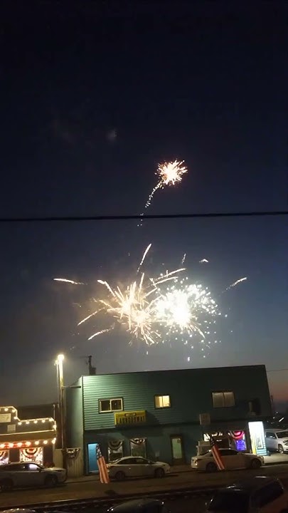 rockaway mall hours on 4th of july