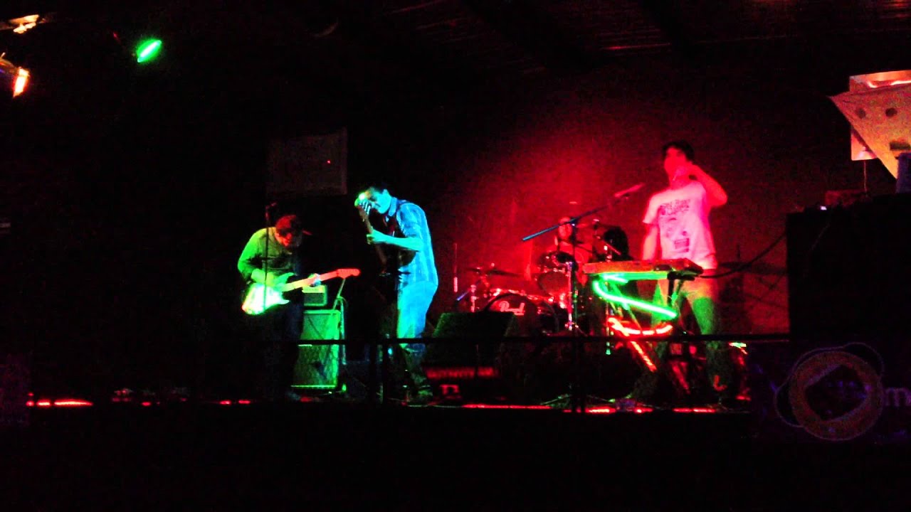 Los Dandys Del Sur - Bella 07/19/2013 @ Tj Arte & Rock Cafe