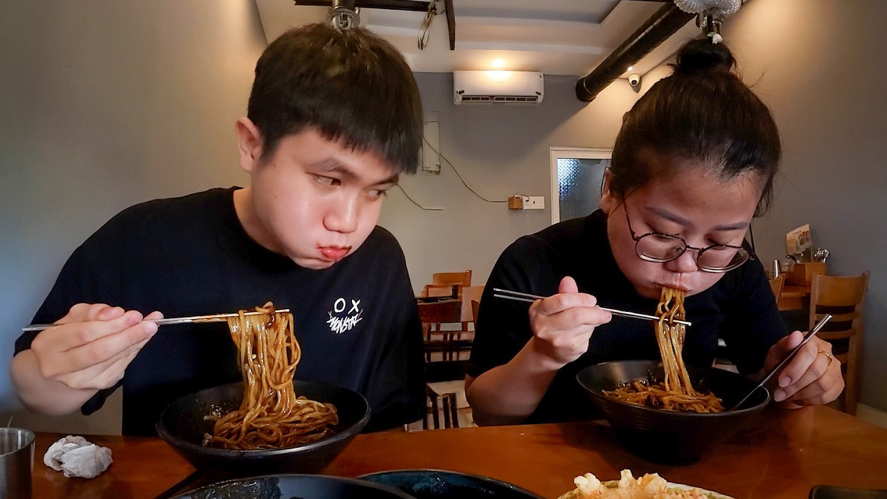 짜장면 때문에 사이 안 좋아질 뻔했습니다 (ft. 먹방 대결)