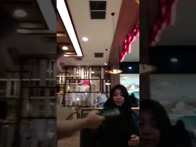 5 Tips Jitu Nikmati Kuliner Lezat di Resto Buaran Plaza 3 sddefault