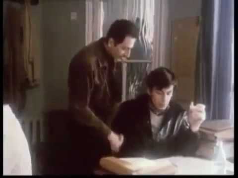 რას კითხულობ,გია?