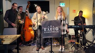Radio Kylmäpihlaja @ BarLast - Metsän poika tahdon olla &amp; Syntyjä syviä