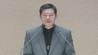 10/14/2015: A Family Falling Apart (Genesis 27:5–40): Pastor Seo Jung-oh, Dongsoong Church Wednes...