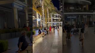 Dubai Burj Khalifa light show