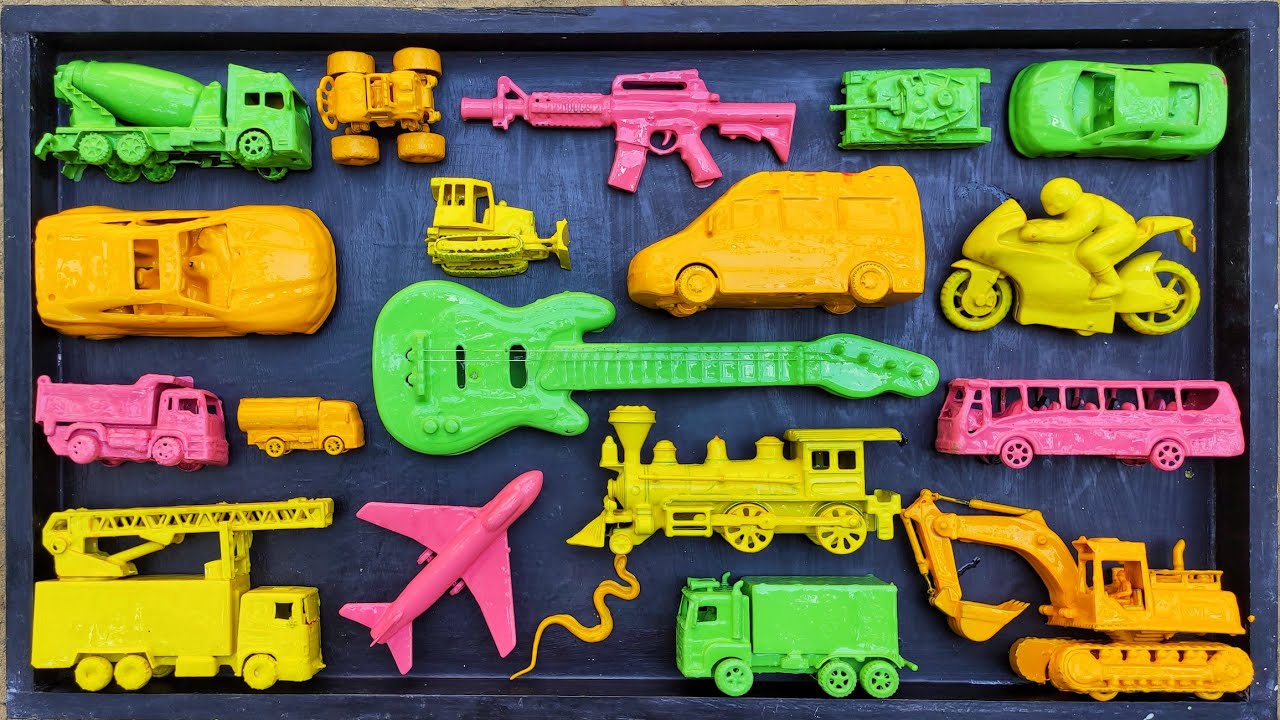 Membersihkan Mainan Mobil Mobilan, Mobil Balap, Truk Molen, Kereta Api, Tank, Bus Telolet, Excavator