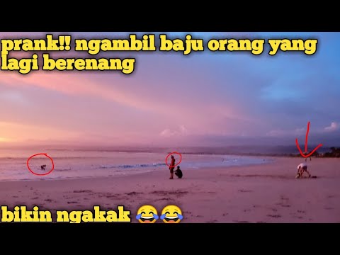 prank!!-ngambil-baju-orang-yang-tidak-dikenal