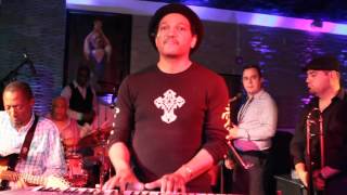 Video thumbnail of "Magnum Band   Ou Pila  Live @ Hollywood Live   June 14th 2014"