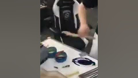 CyberMods 24 Hrs @ Computex 2017 - CyberMedia Girl Early 1st Day