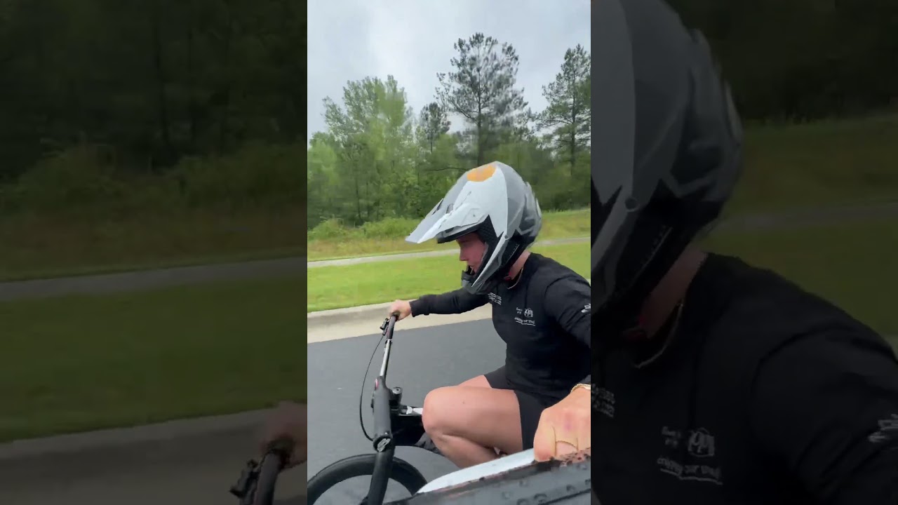 What!?🤯 Zo doen onze BMXers hun speed training 🥵 