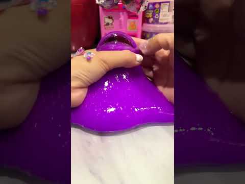 🔮 ASMR HELLO KITTY 😺 HIDING IN THE SQUISHY SLIME🔮 #asmr #viral
