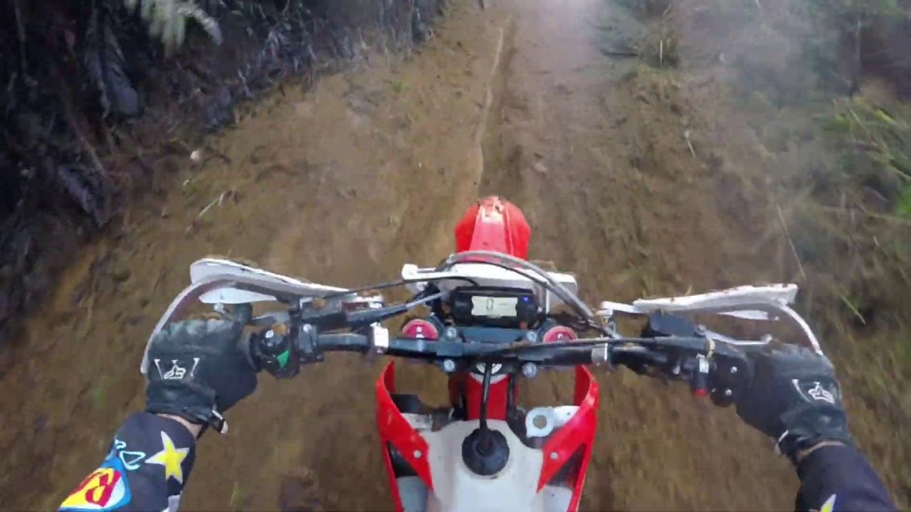 Tunnels trail ride NZ (wet) YouTube