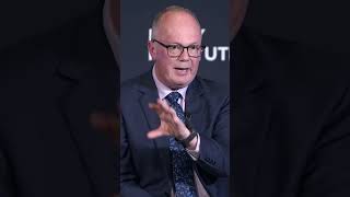 Dan Flitton on Pacific checkbook diplomacy
Australia just signed a major new agreement with Vanuatu, but is
Australias strategy really so different from the checkbook diplomacy Canberra once condemned others for?
Watch the full event here: https://www.youtube.com/live/HRat_TX3_f0
Read the report here: https://www.lowyinstitute.org/ Dan Flitton on Pacific checkbook diplomacy